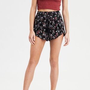 NEW American Eagle Flowy Shorts